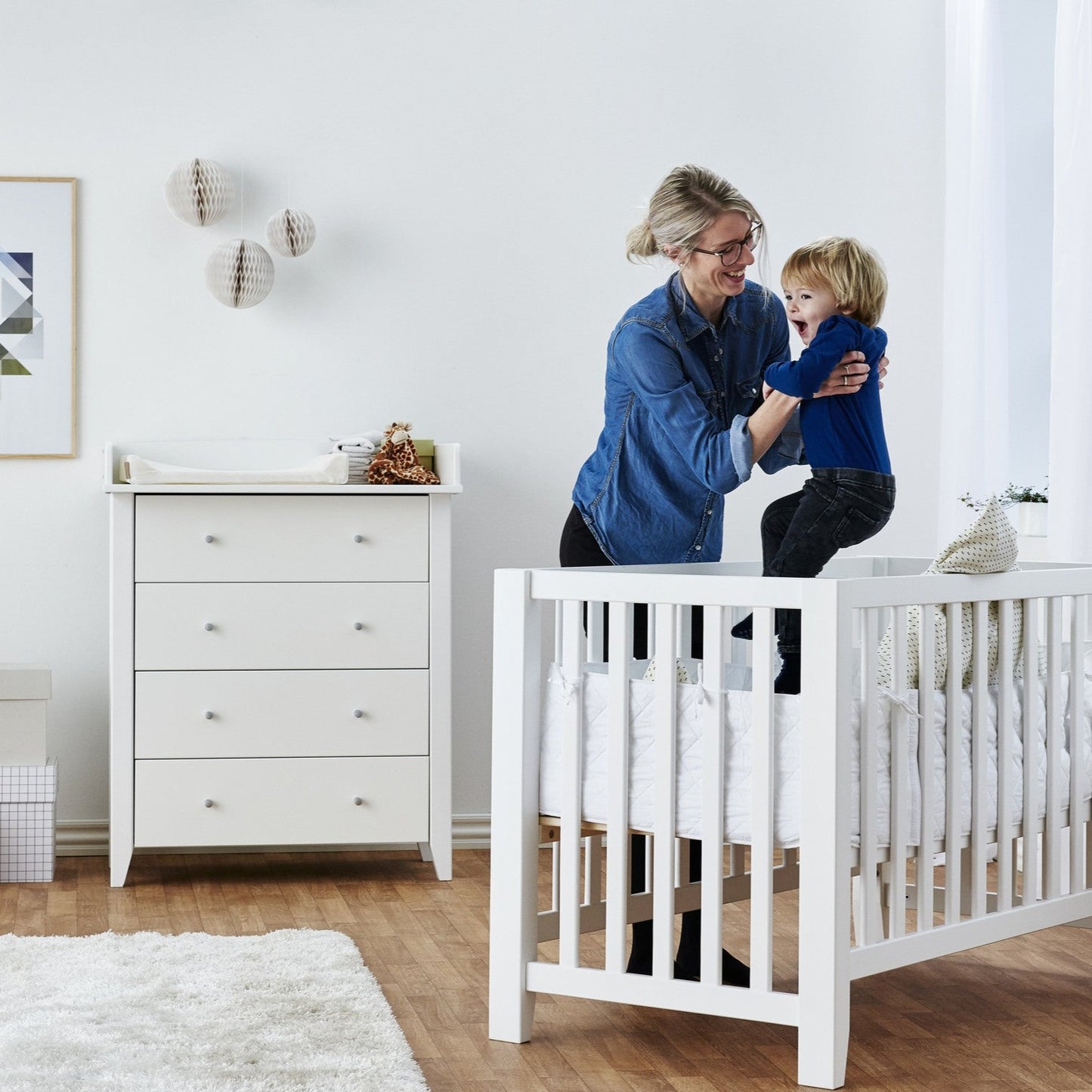 Hoppekids 'Christian' 4 Drawer Dresser/Changing Table - White