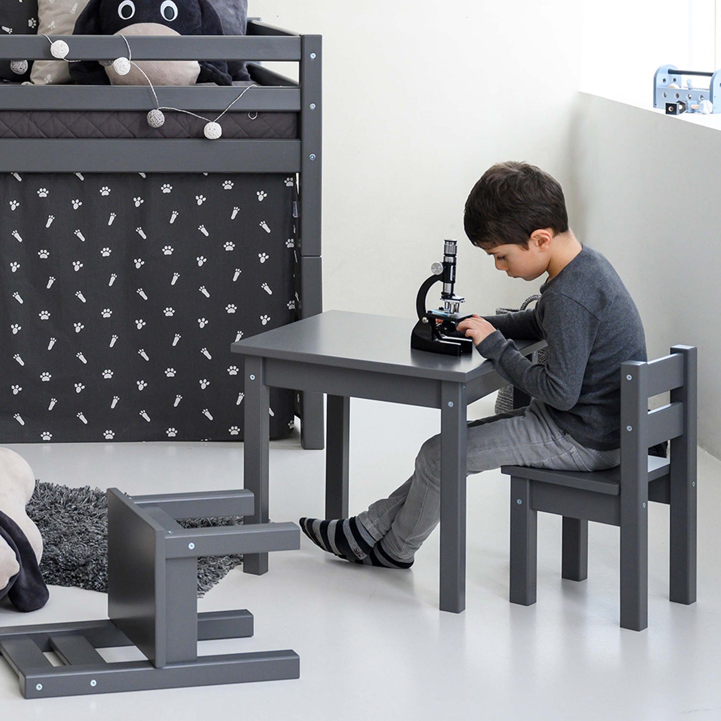 Hoppekids 'Mads' Children's Table & Chair Set (9 Colours Available)