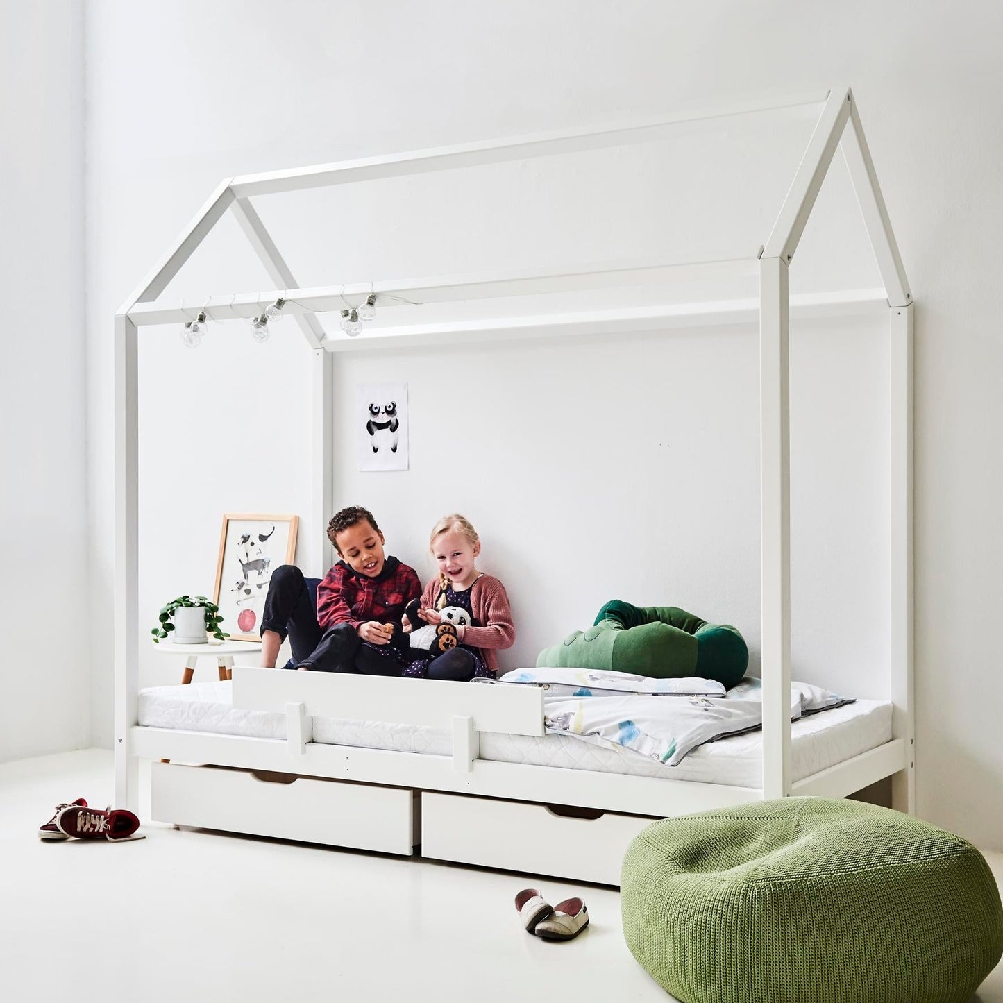 Hoppekids Eco Dream House Bed - 90 x 200 cm