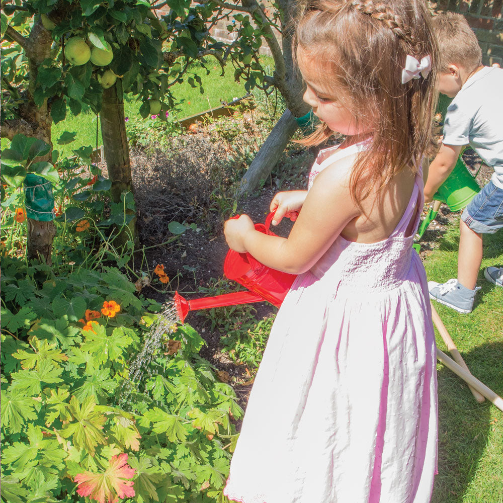 Bigjigs Gardening Starter Pack - Red