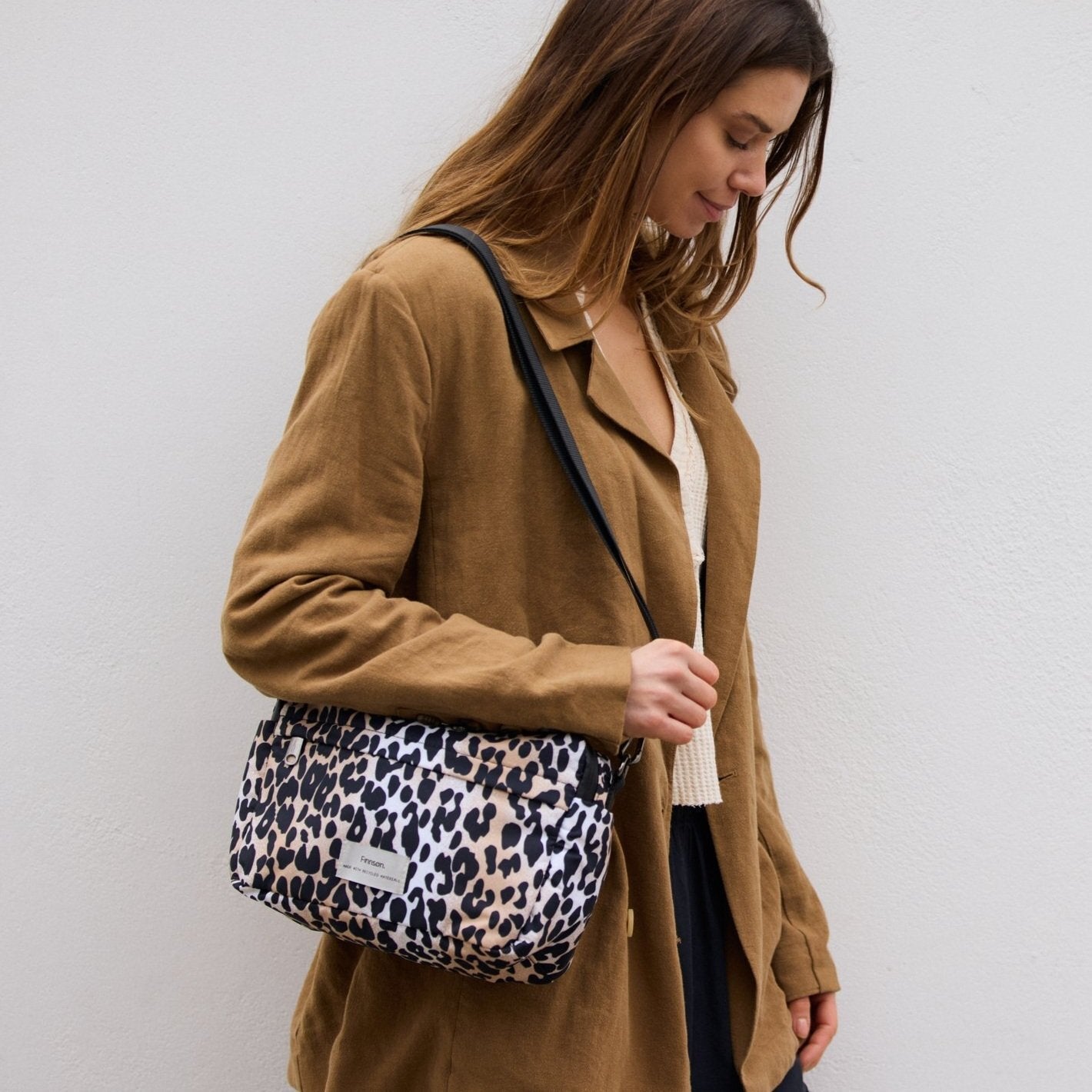 Finnsøn FRIDA Eco Stroller Organiser With Clips - Leopard