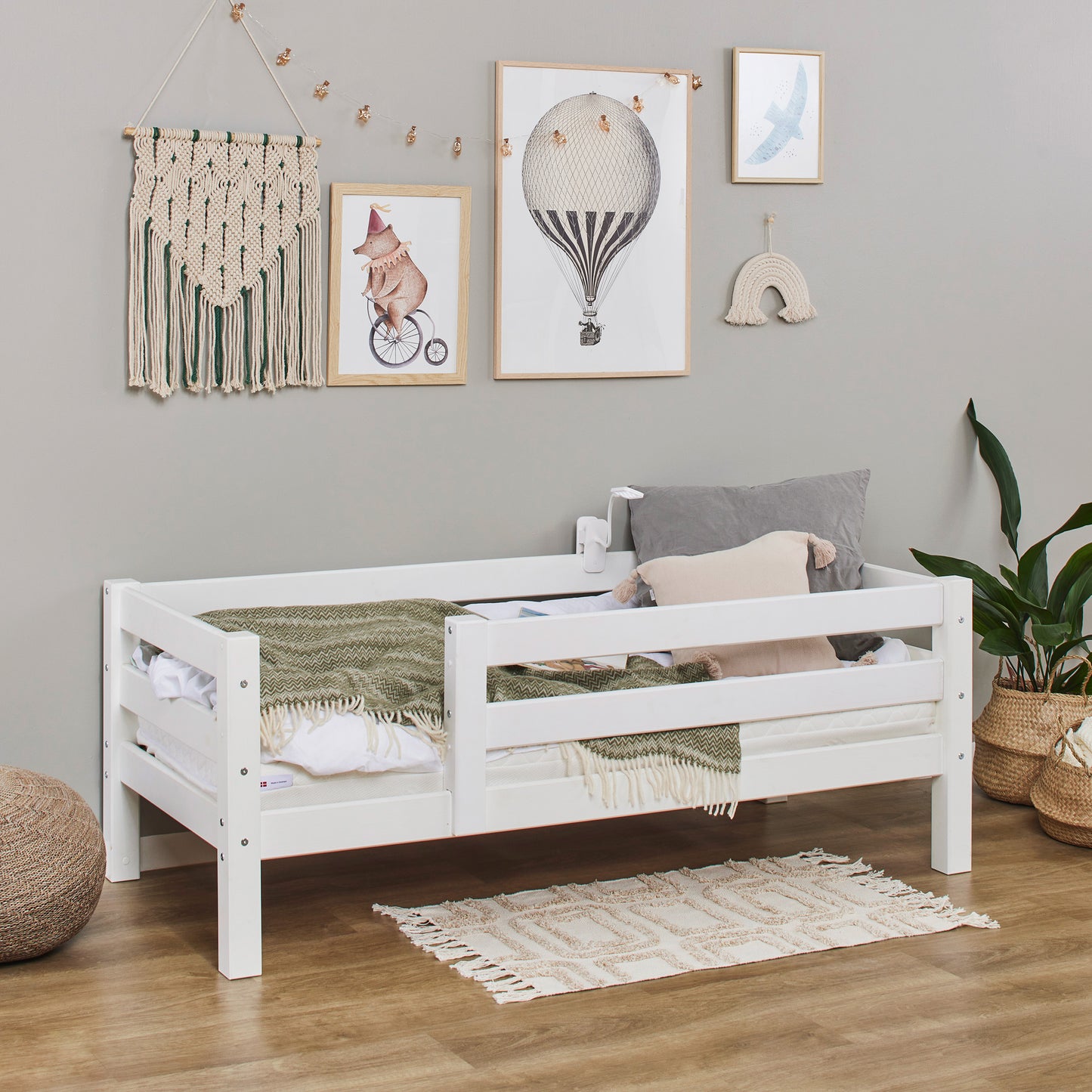 Hoppekids Eco Luxury Junior Bed - 70 x 160 cm - White