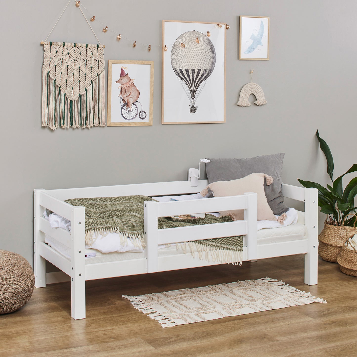 Hoppekids Eco Luxury Junior Bed - 70 x 160 cm - White
