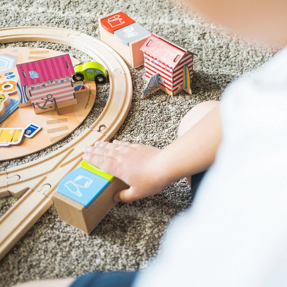Bigjigs Rail Wooden Coastal Clean Up Train Set