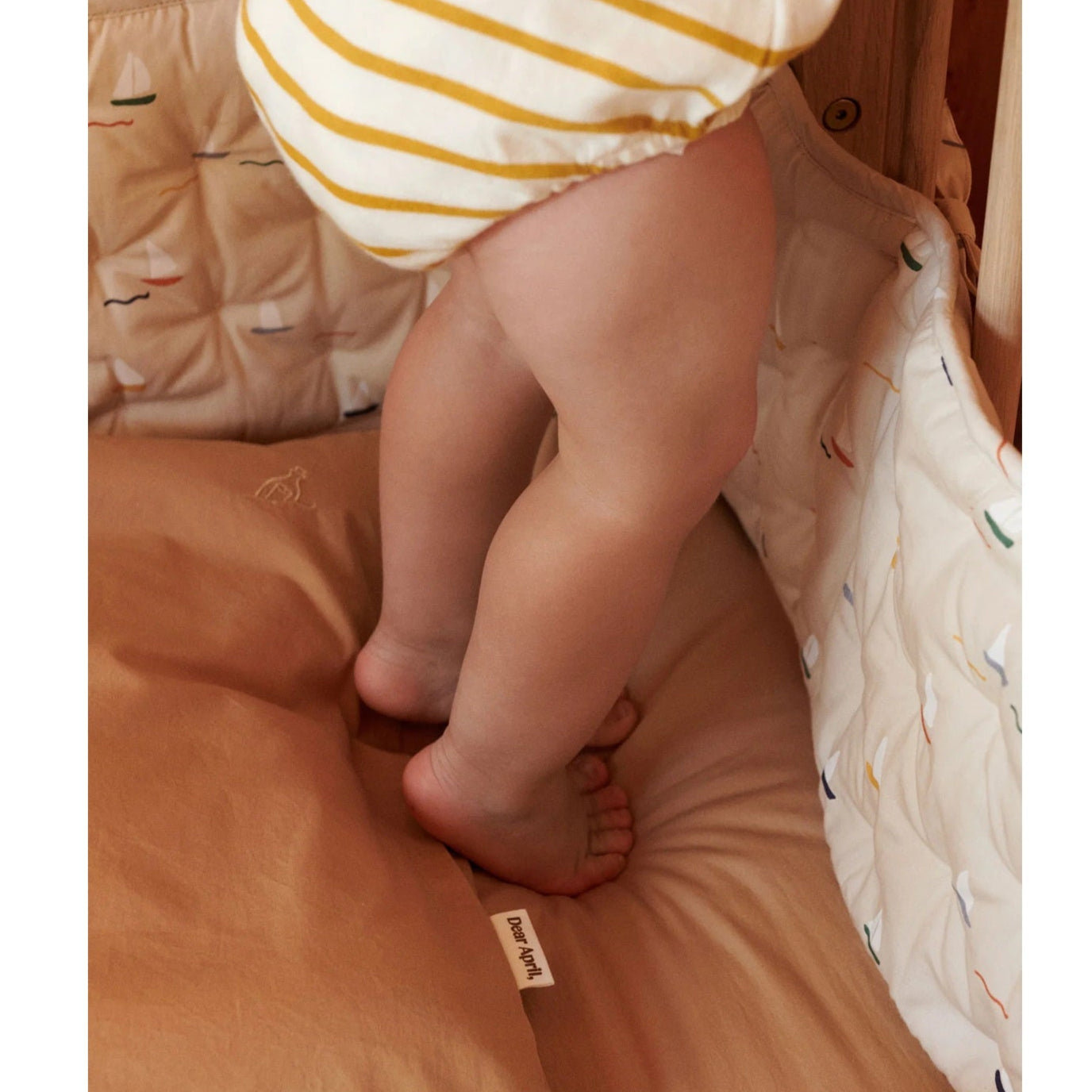 Dear April Nori Cot Bumper - Pond Boats