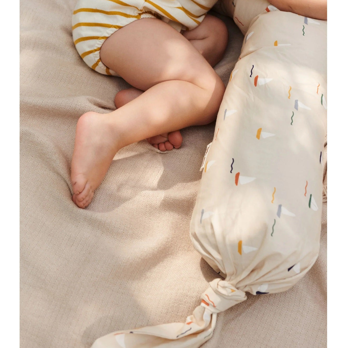 Dear April Skye Bed Snake - Pond Boats