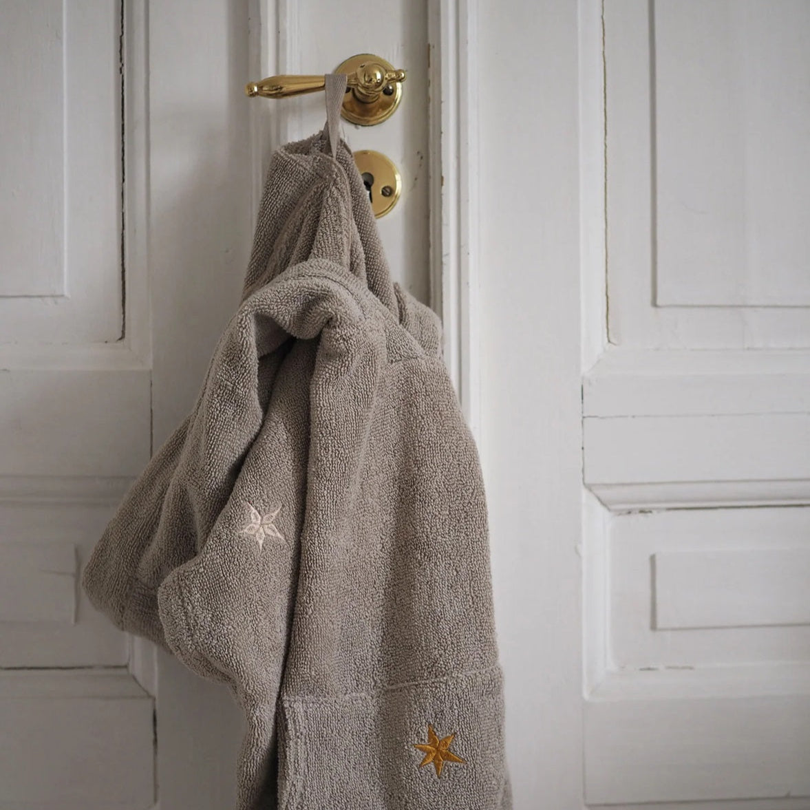 Dear April Puk Bath Poncho - Embroidered Terry - Moon Cat