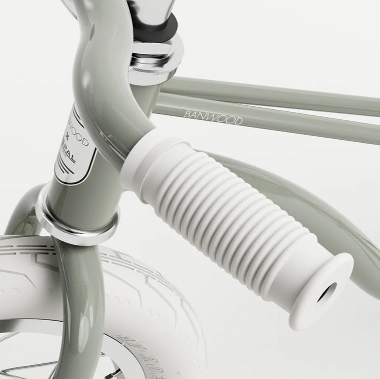 Banwood Icon Balance Bike - Sage