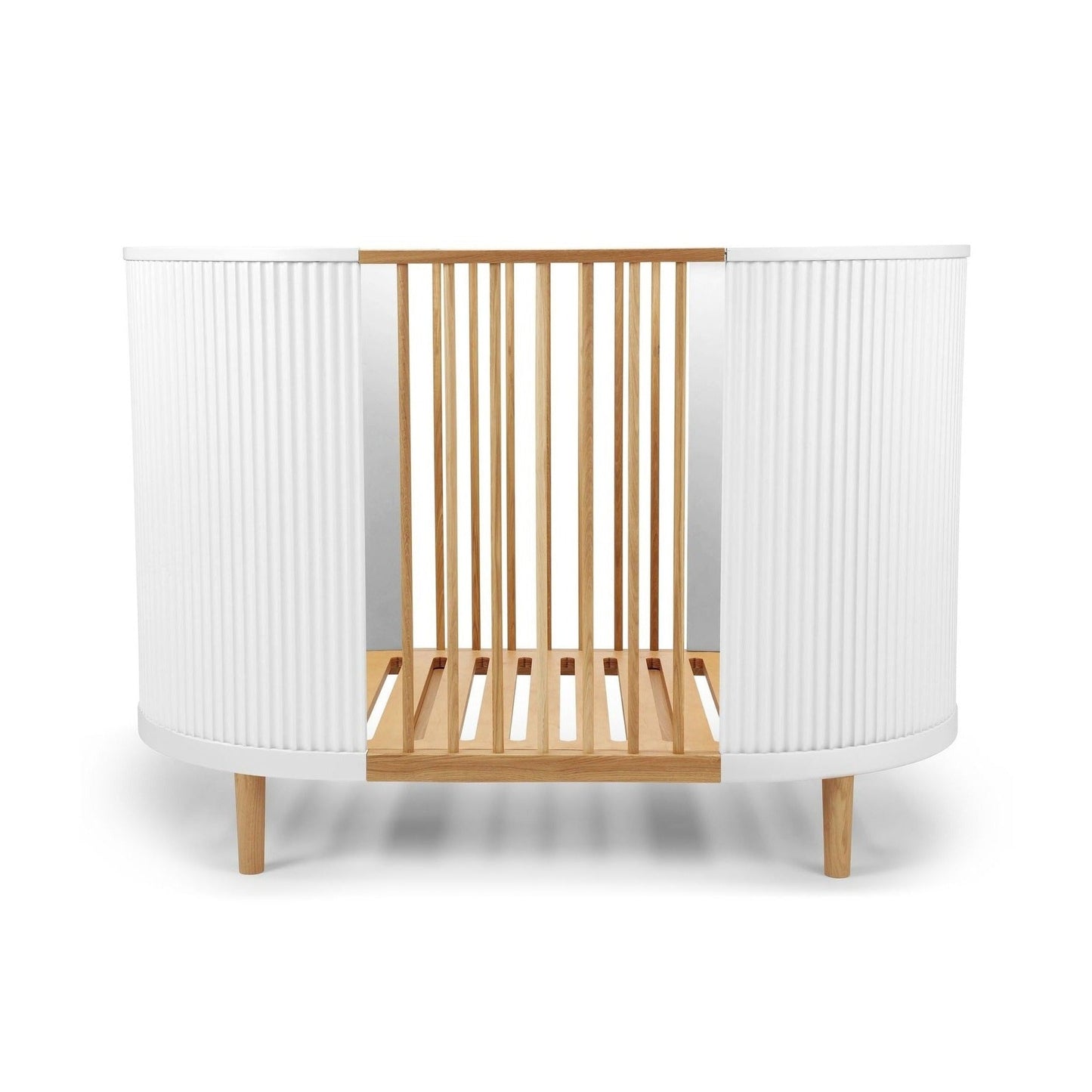 Kas Kopenhagen Kai Baby Cot - White Oak