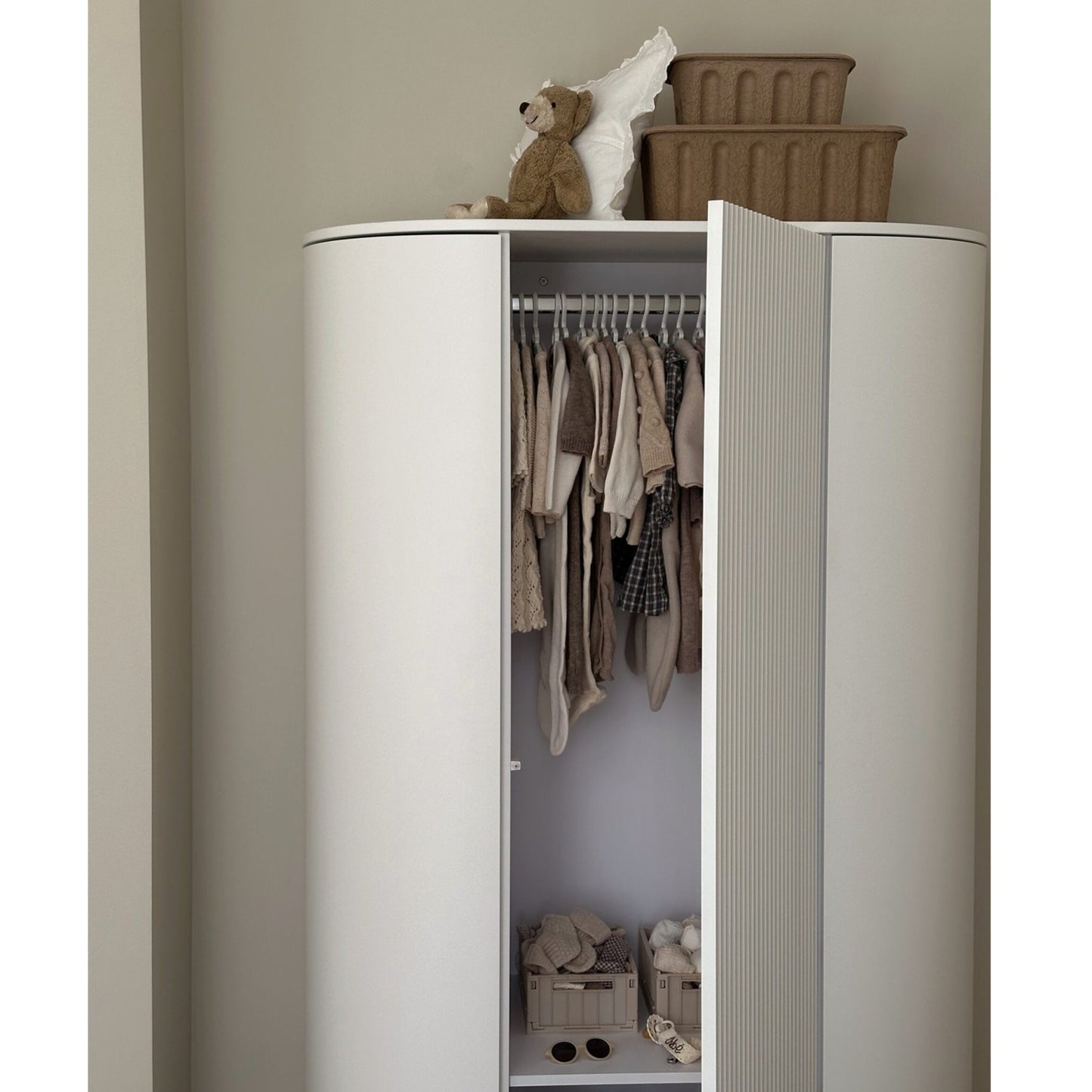 Kas Kopenhagen Kai Wardrobe - White Oak