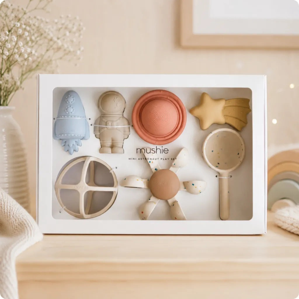 Mushie Mini Astronaut Play Set