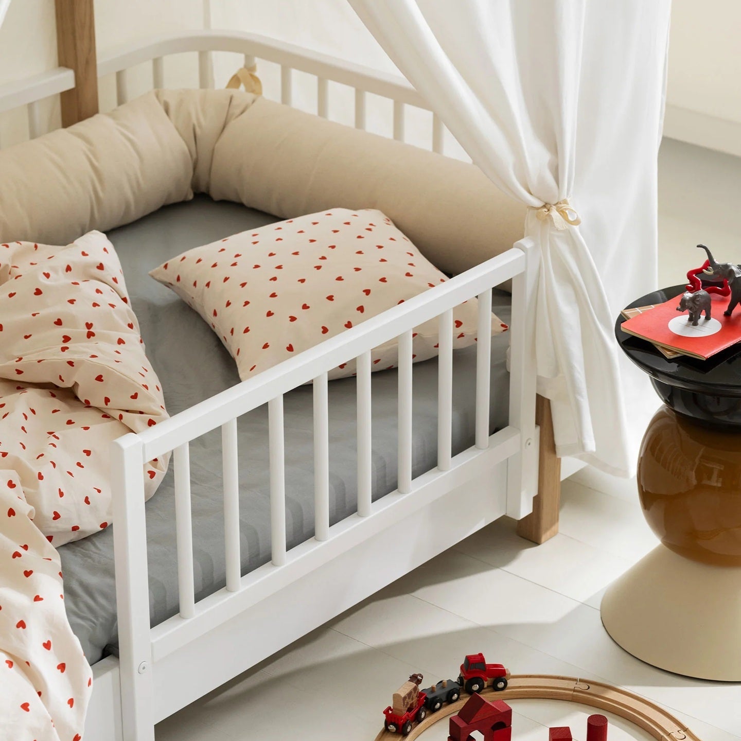 Oliver Furniture Wood Original House Bed - White/Oak