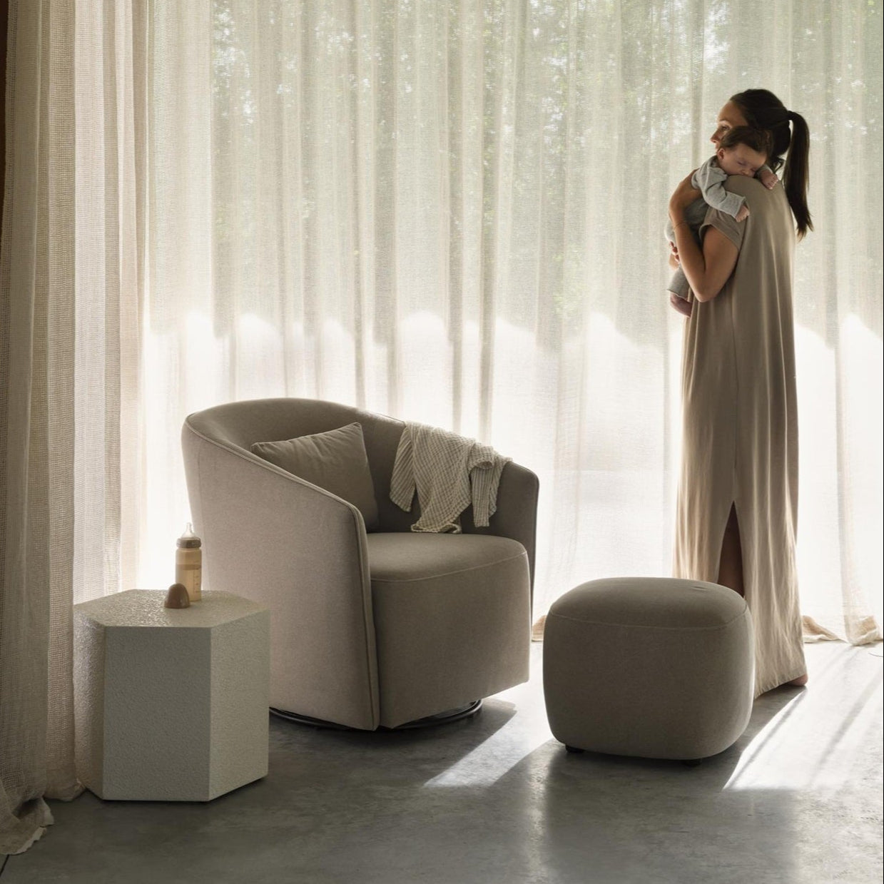 Quax Gomi Ottoman - Mohair Latte