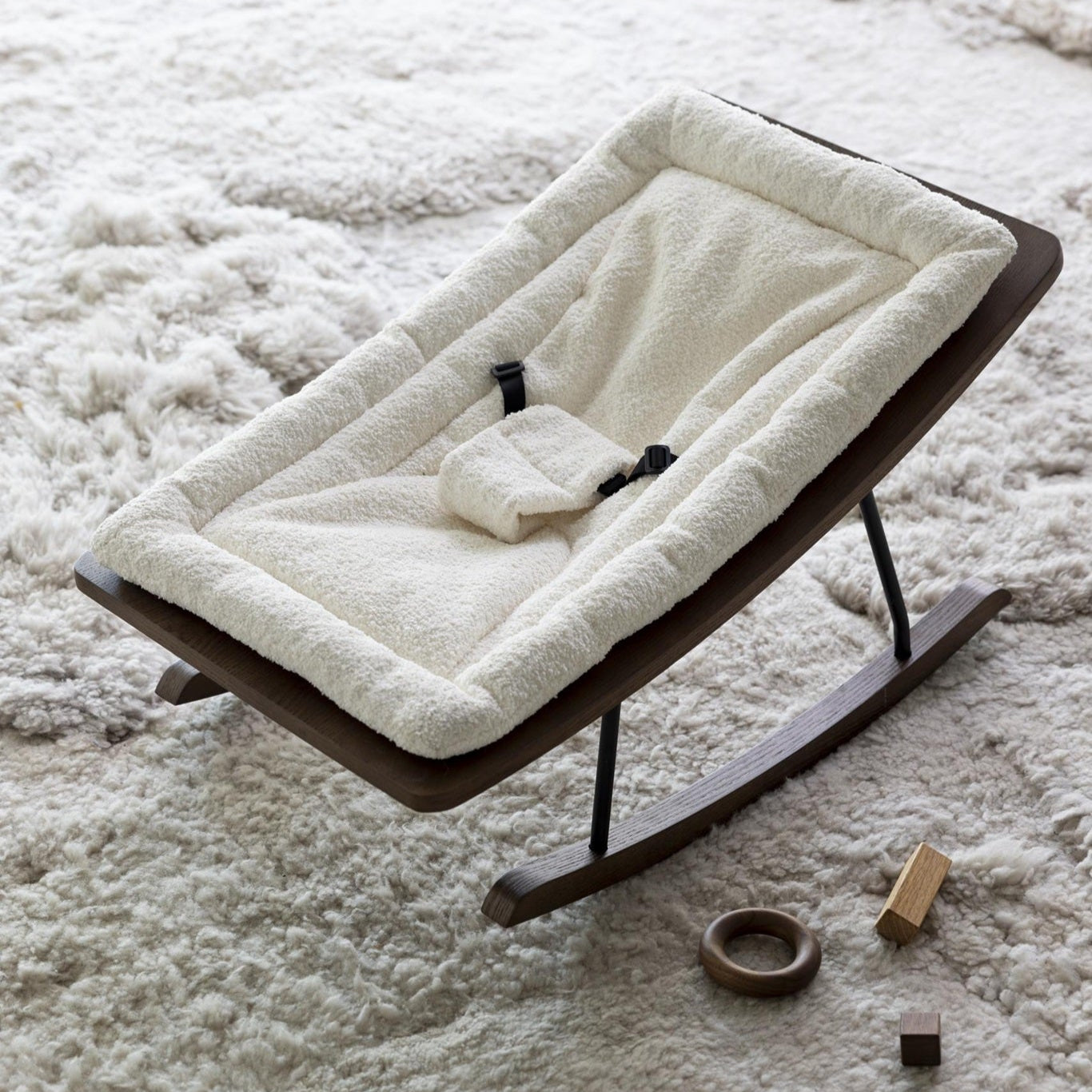 Quax Rocking Baby Bouncer - Cream