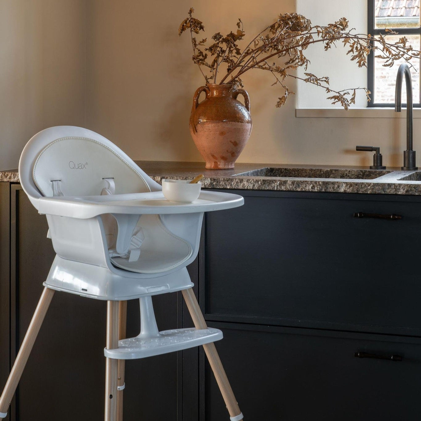 Quax Ultimo 3 Luxe Highchair - White/Natural