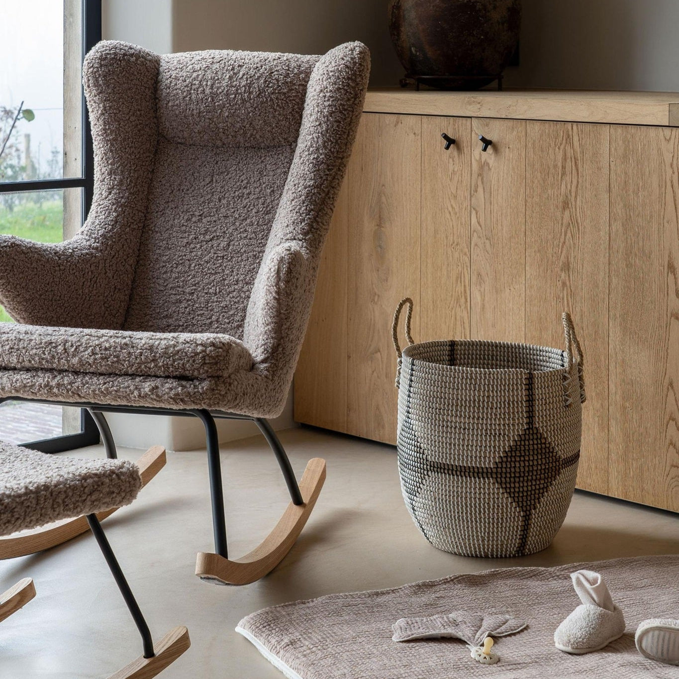 Quax De Luxe Adult Rocking Nursing Chair - Teddy/Stone