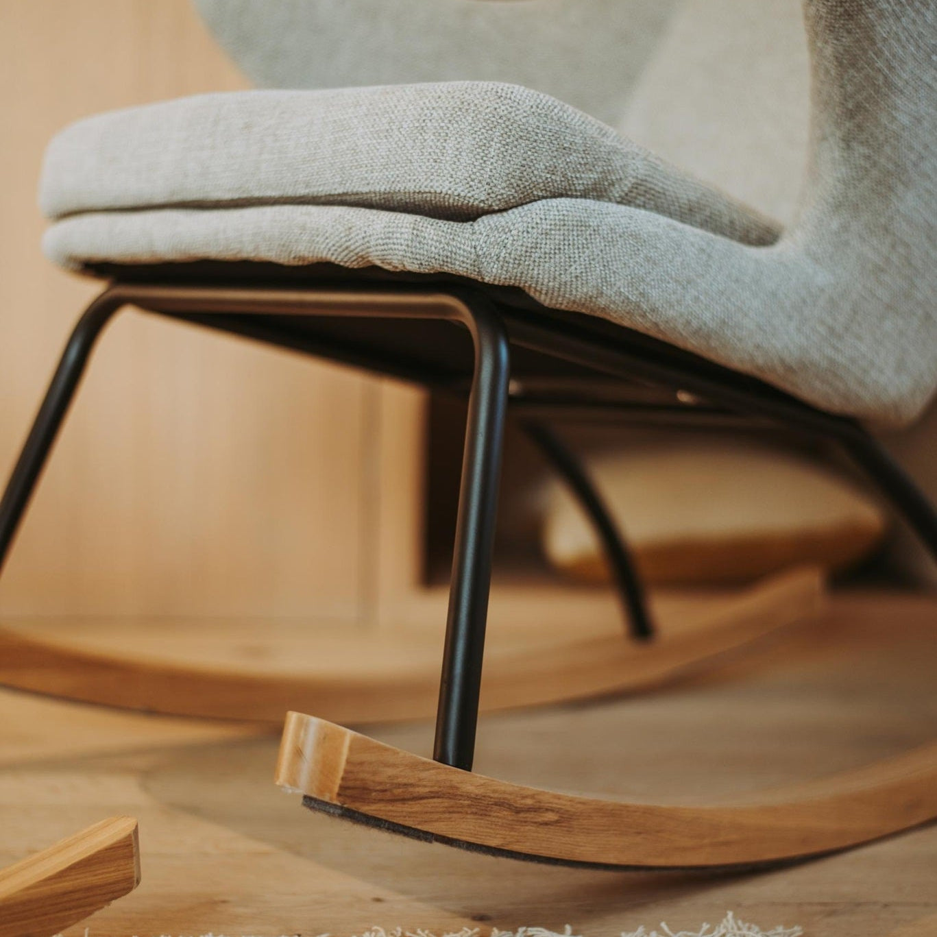 Quax De Luxe Adult Rocking Nursing Chair - Sand Grey