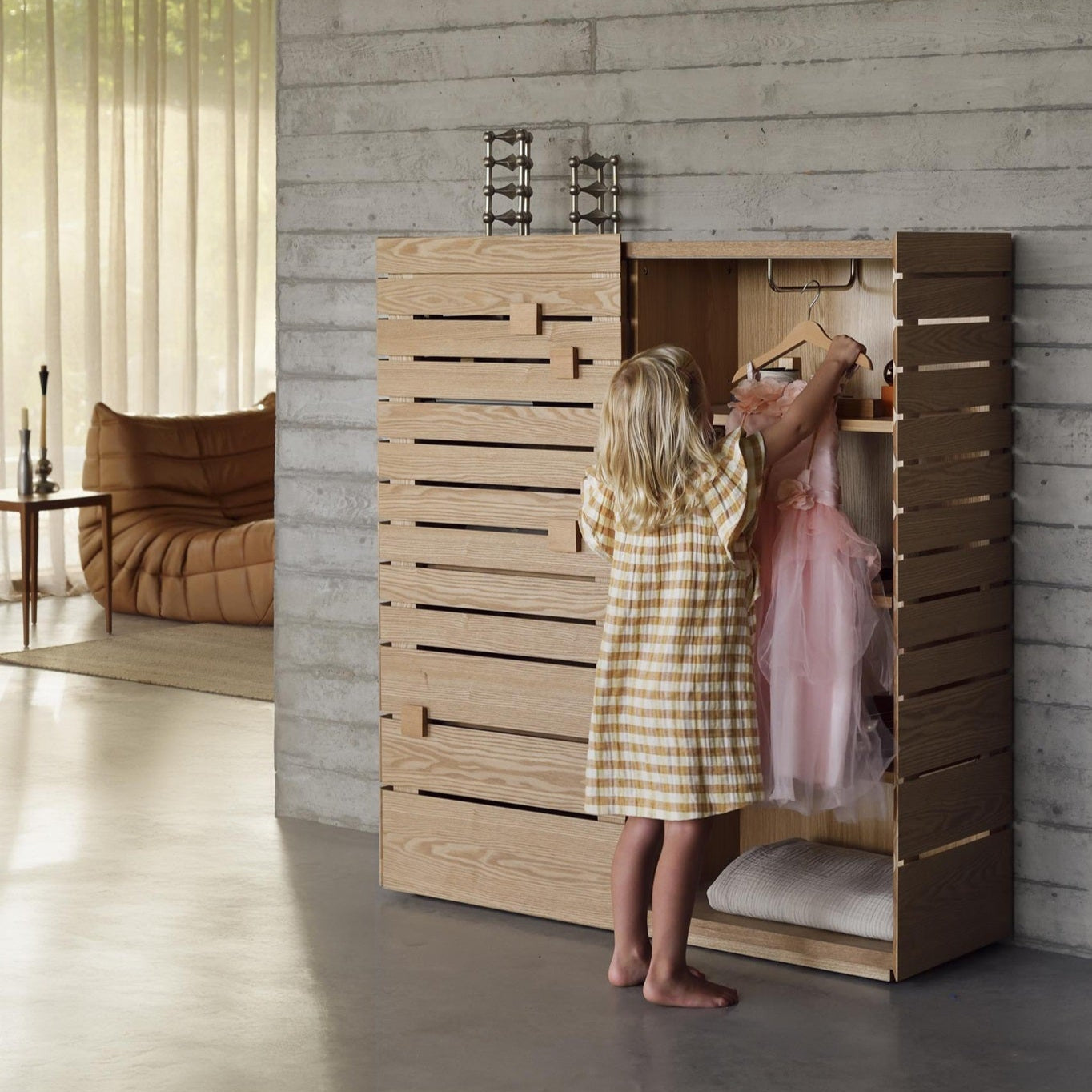 Quax Hai No Ki Storage Chest - Natural Ash