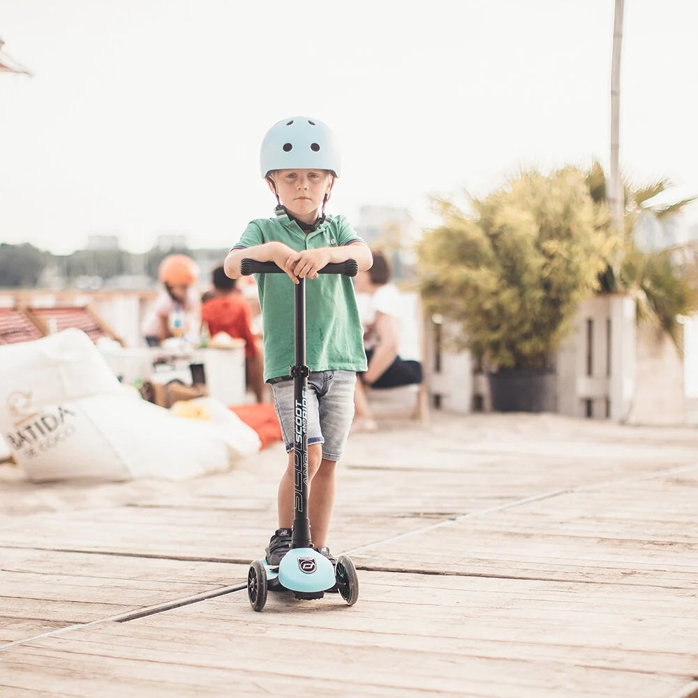 Scoot & Ride Highway Kick 3 LED Scooter - Blueberry