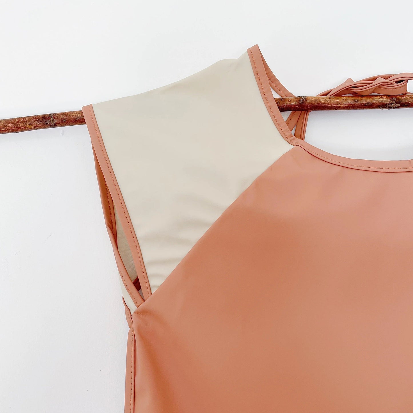 Skagfa Vinklar Waterproof First Bib - Terracotta