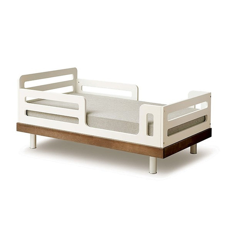 Oeuf NYC Classic Cot Bed - White & Walnut