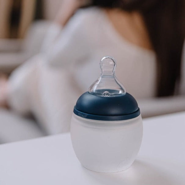 Elhee Silicone Baby Bottle - Night (2 Sizes)