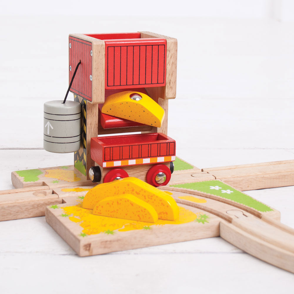 Bigjigs Rail Wooden Sand Tower