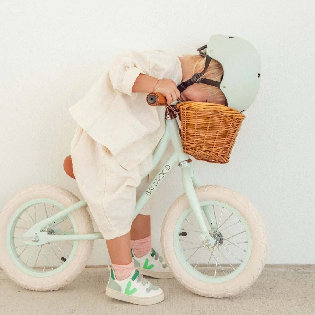 Banwood 'First Go!' Balance Bike & Basket - Pale Mint