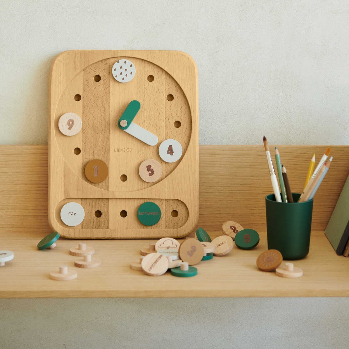 Liewood Yelena Wooden Toy Clock - Hunter Green Multi Mix