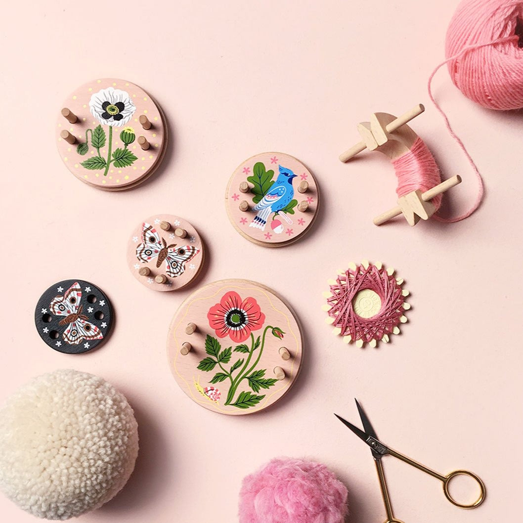 Wooden Small Bird Pom Pom Maker by Pom Maker x Oana Befort - Pink