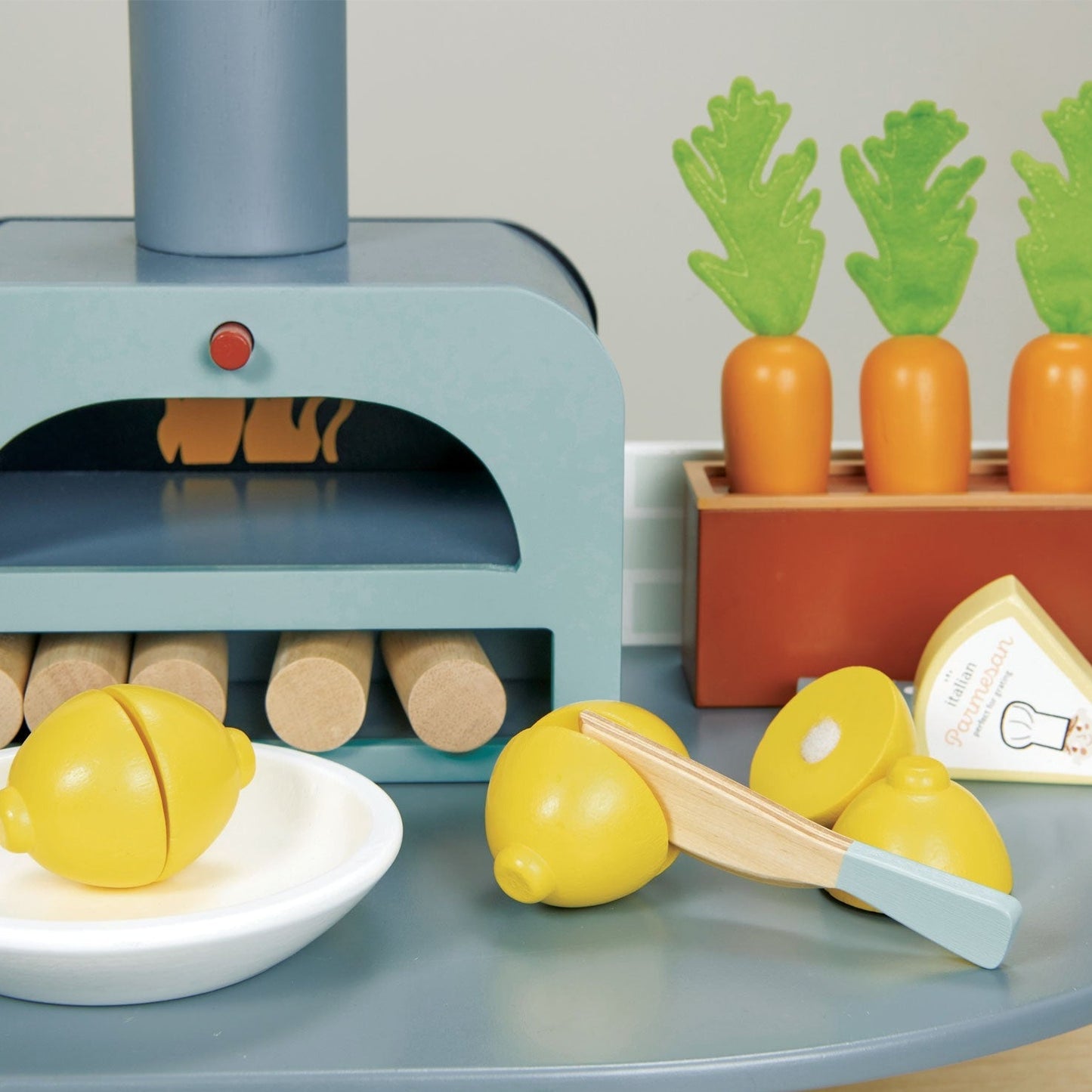 Tender Leaf Toys La Fiamma Grand Play Kitchen