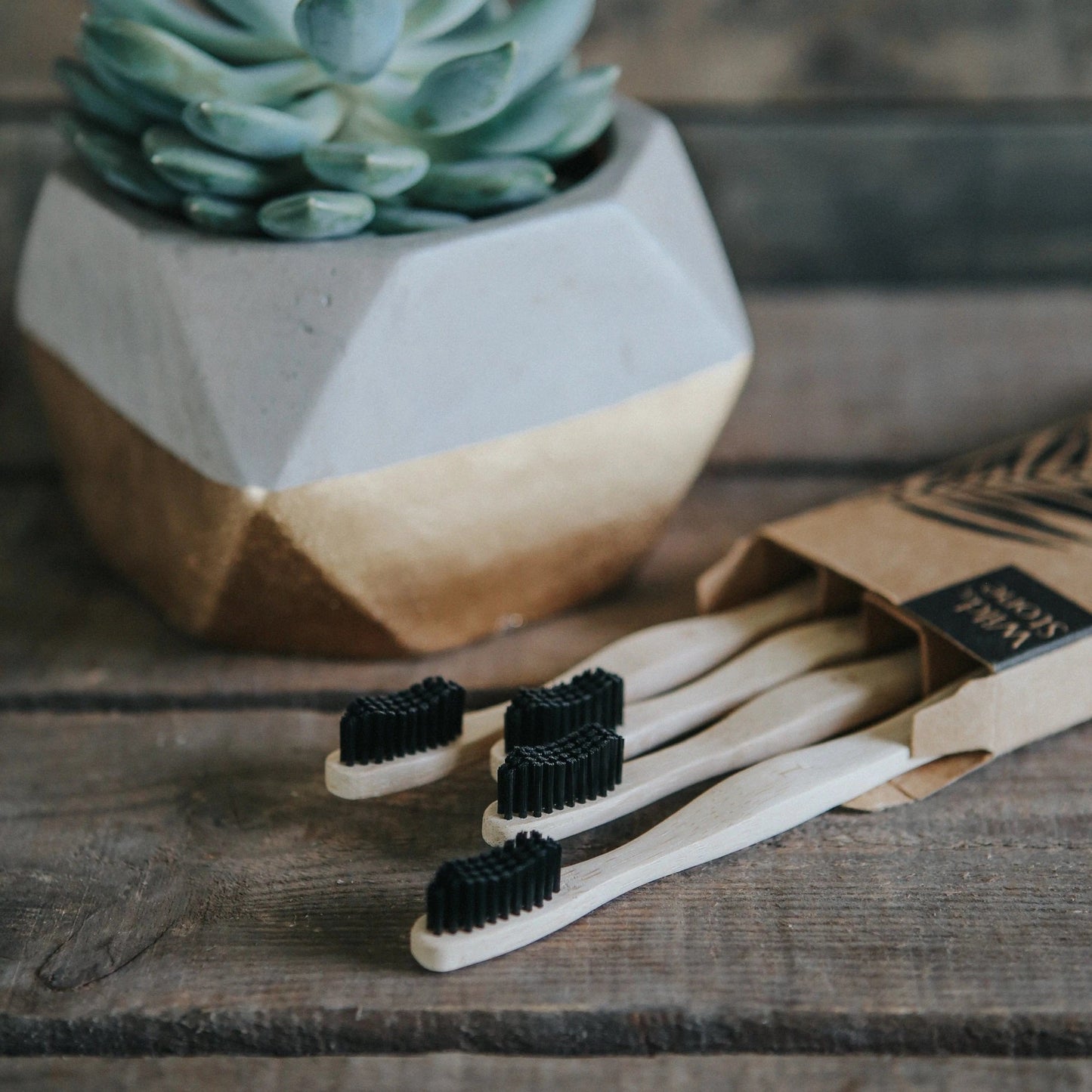 Wild & Stone Adult Bamboo Toothbrush - Medium Bristles - 4 Pack