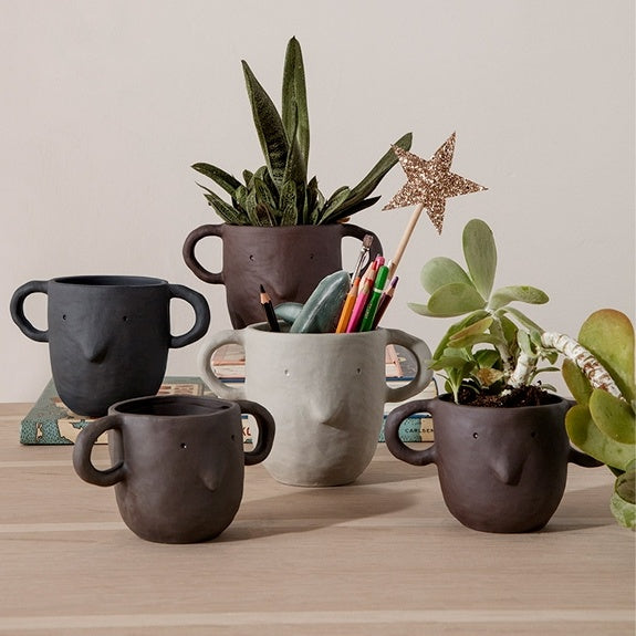 Ferm Living Mus Plant Pot - Dark Grey - Small