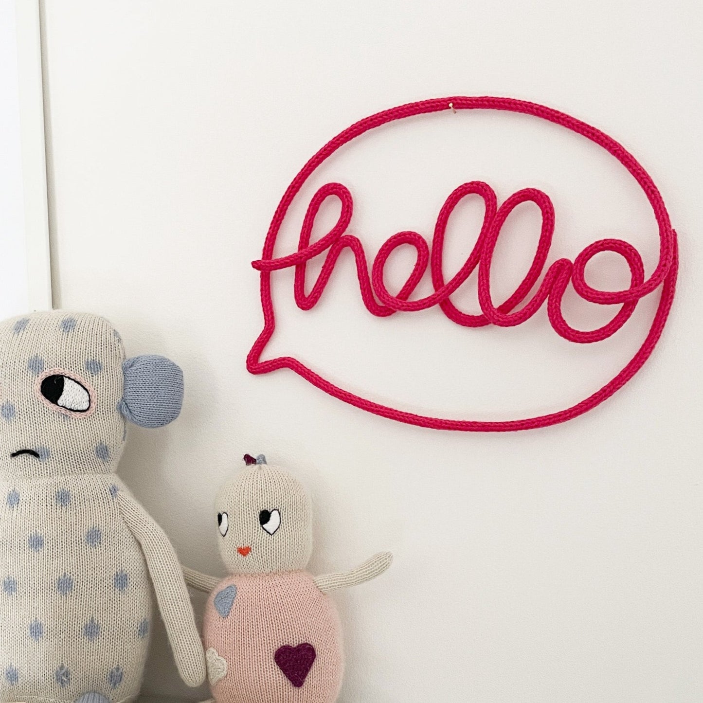 heykiddostudio 'Hello' Speech Bubble Word Wall Sign
