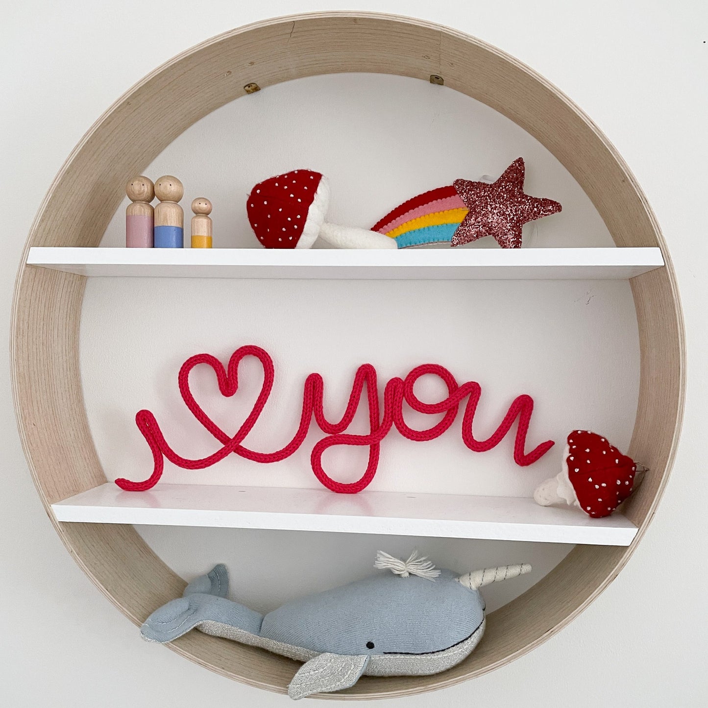 heykiddostudio 'I Heart You' Word Wall Sign
