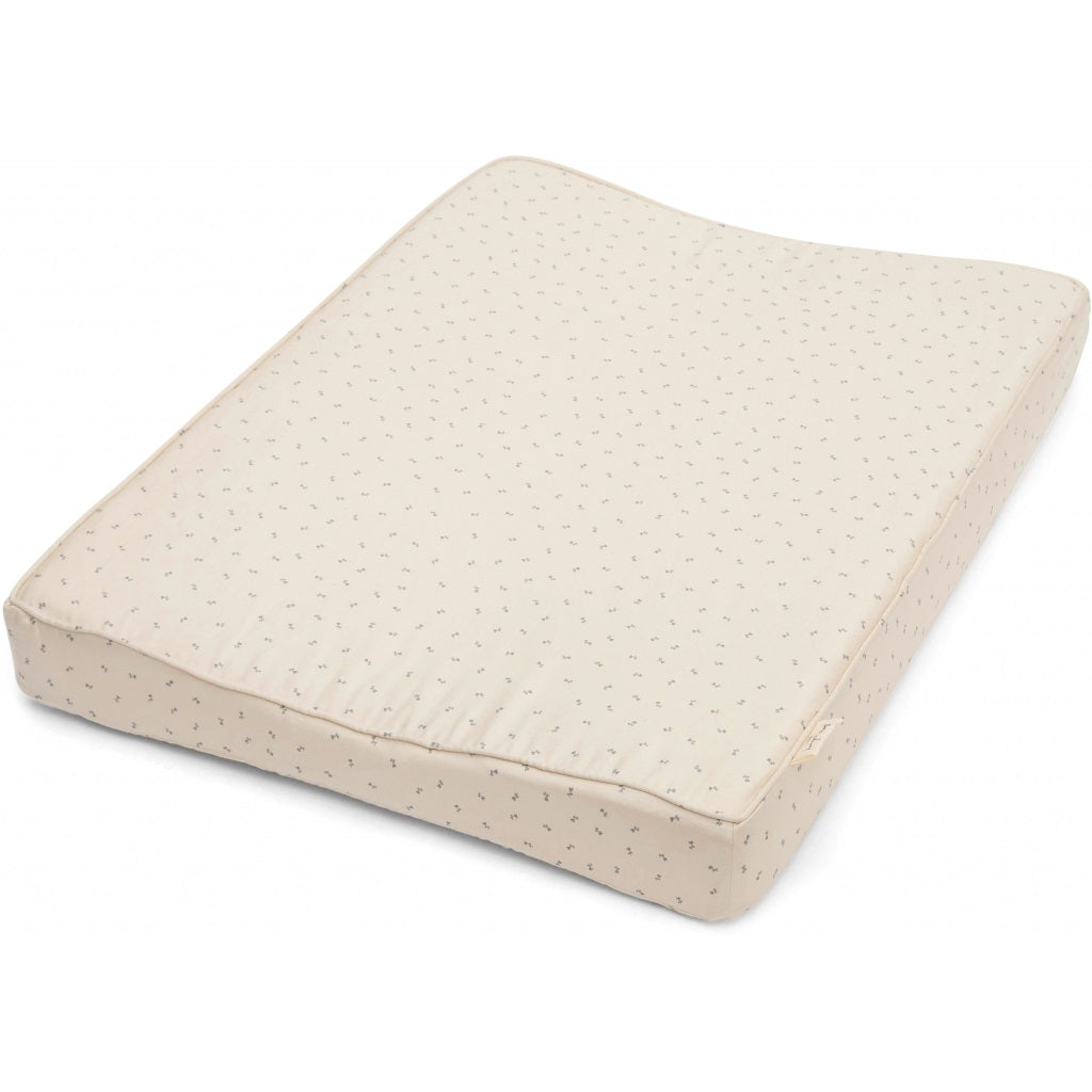 Konges Slojd Organic Changing Cushion - Petit Bisou Blue