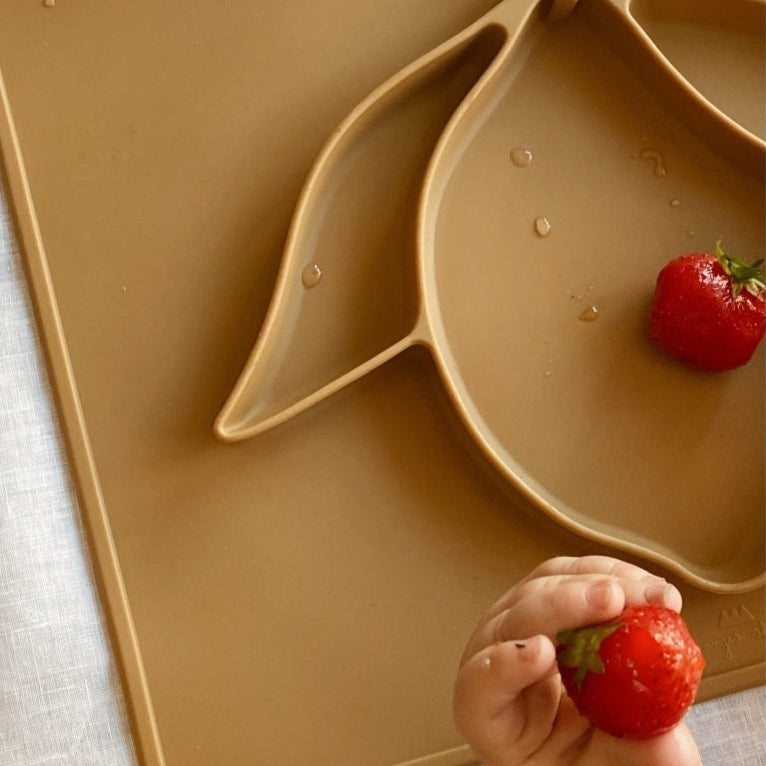 Konges Slojd Lemon Silicone Dinner Bowl - Almond