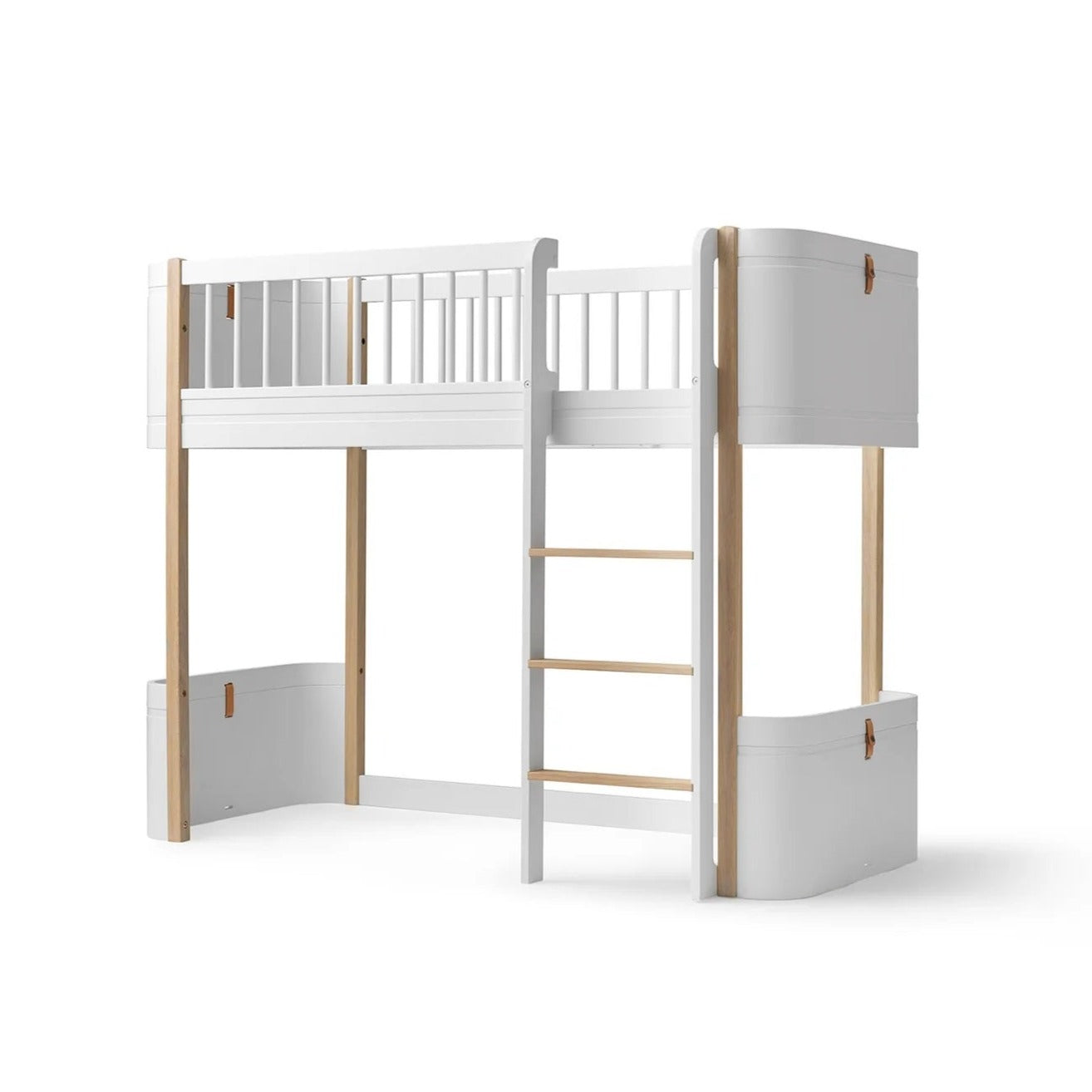 Oliver Furniture Wood Mini+ Low Loft Bed - White/Oak