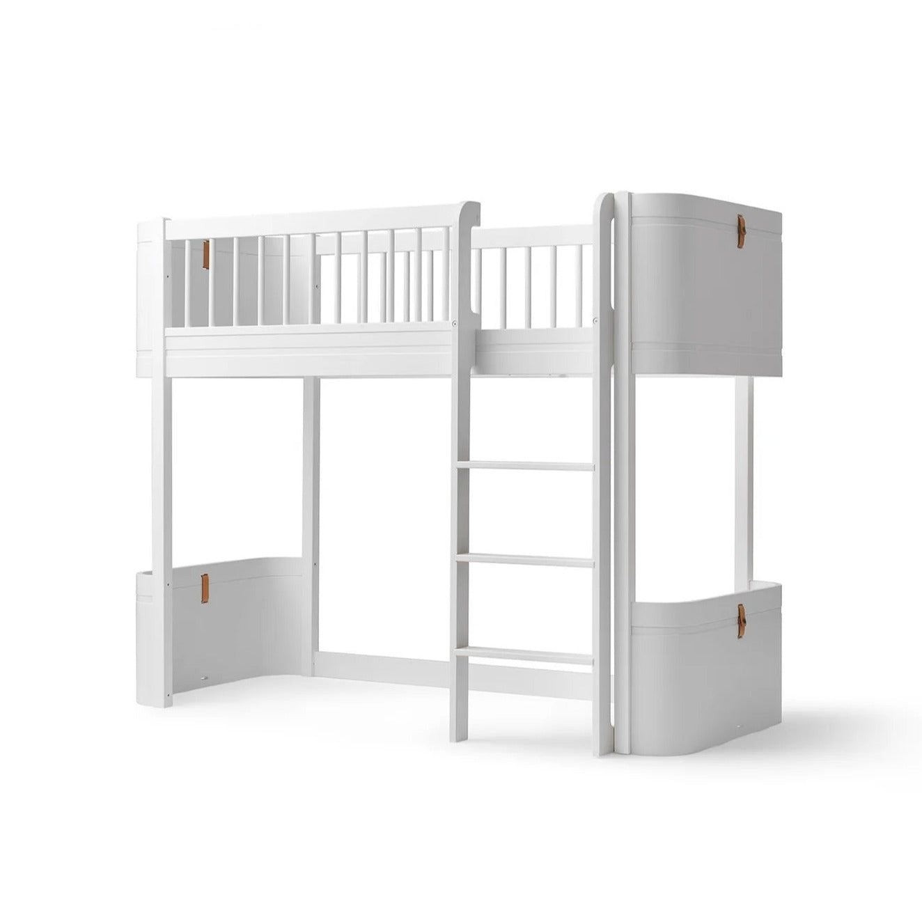 Oliver Furniture Wood Mini+ Low Loft Bed - White