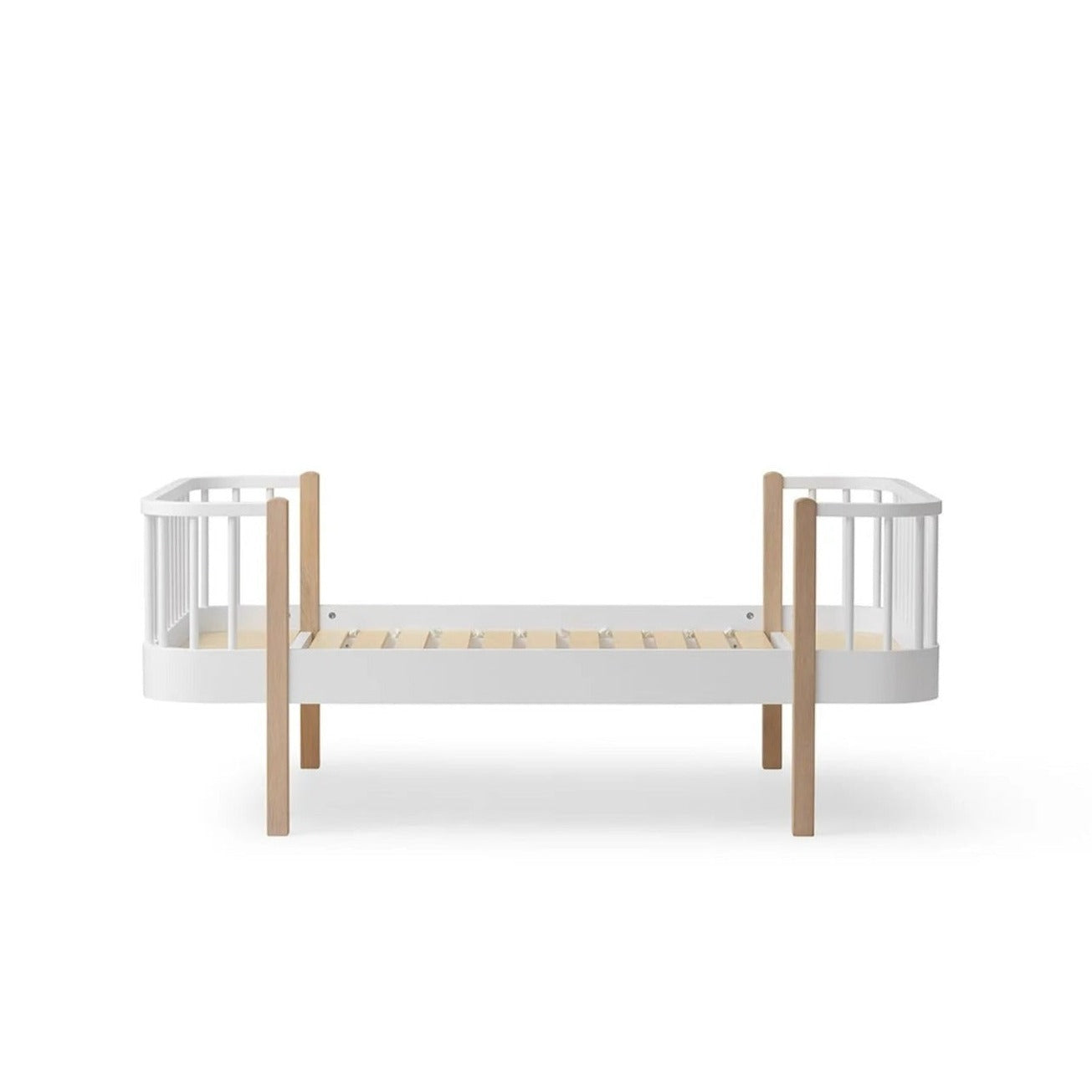 Oliver Furniture Wood Original Junior Bed - White/Oak