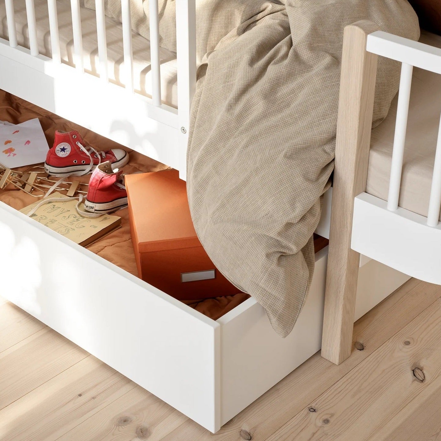 Oliver Furniture Wood Original Bed - White/Oak