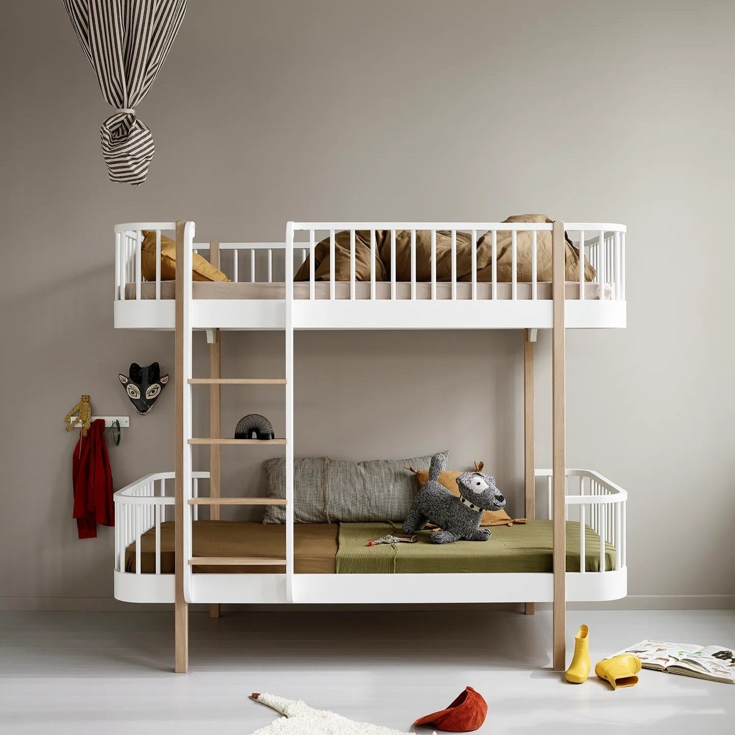 Oliver Furniture Wood Original Bunk Bed - White/Oak