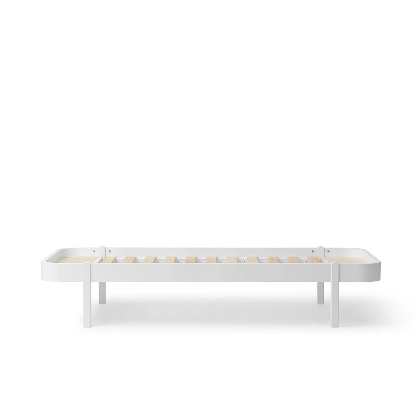 Oliver Furniture Wood Lounger Bed 90 - White
