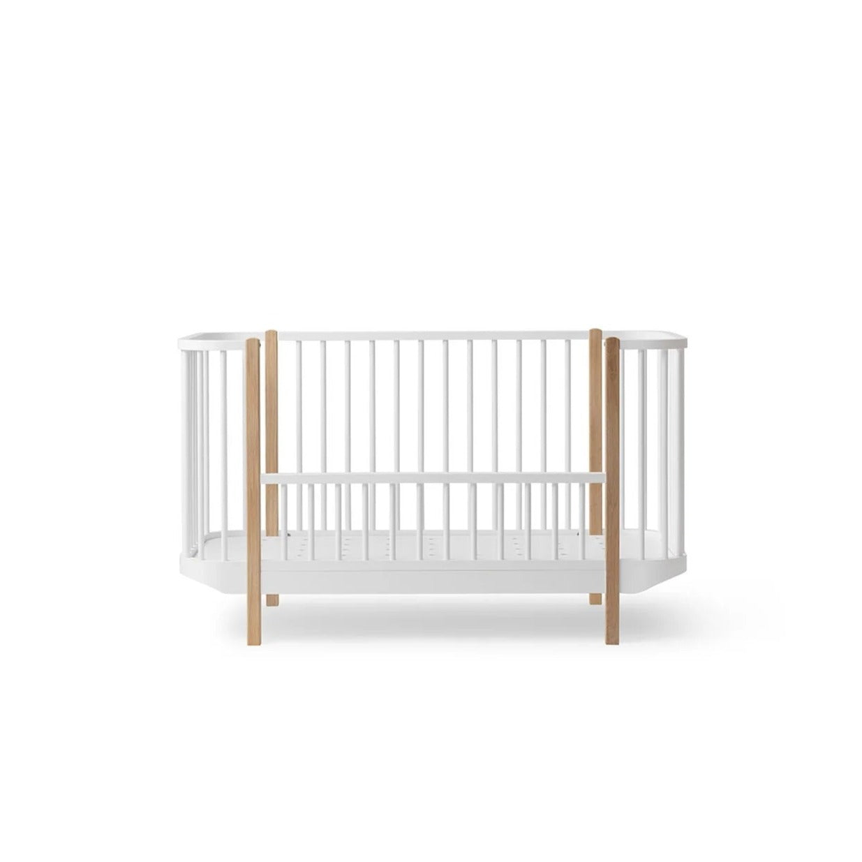 Oliver Furniture Wood Cot - White/Oak