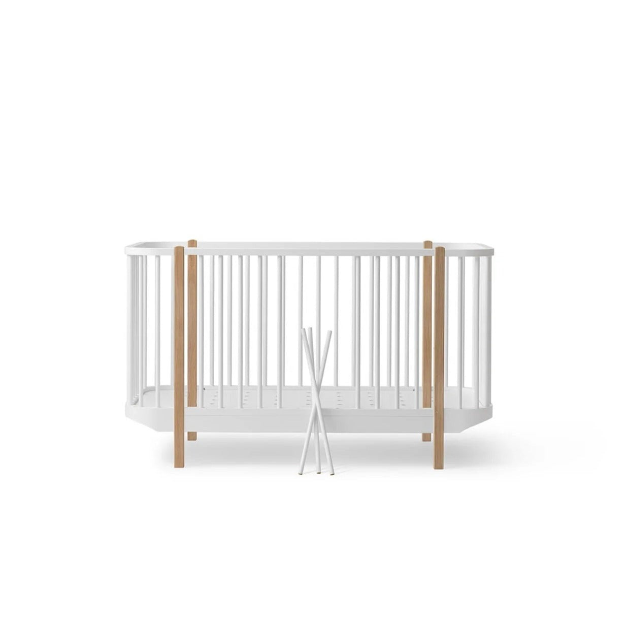 Oliver Furniture Wood Cot - White/Oak
