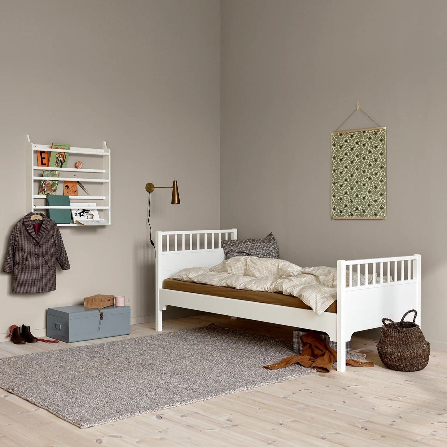Oliver Furniture Seaside Classic Bed