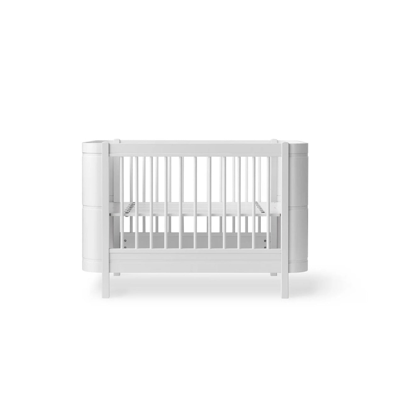 Oliver Furniture Wood Mini+ Cot Bed Excl. Junior Kit - White
