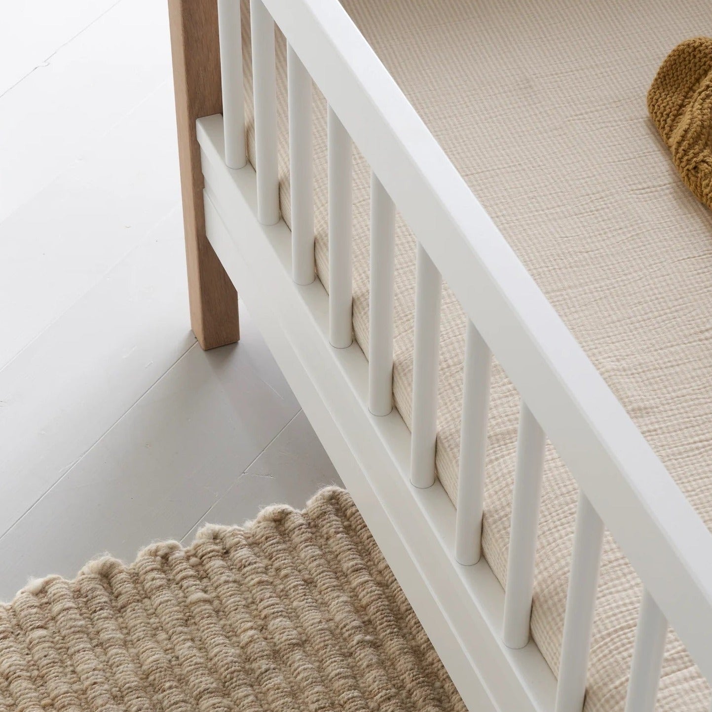 Oliver Furniture Wood Mini+ Junior Bed - White/Oak