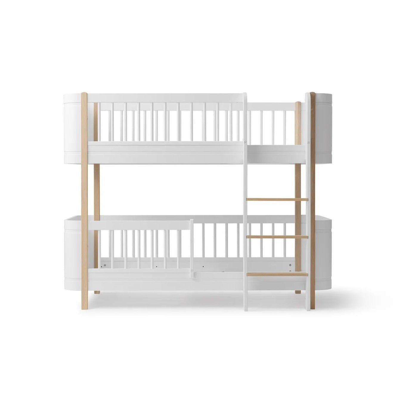 Oliver Furniture Wood Mini+ Low Bunk Bed - White/Oak