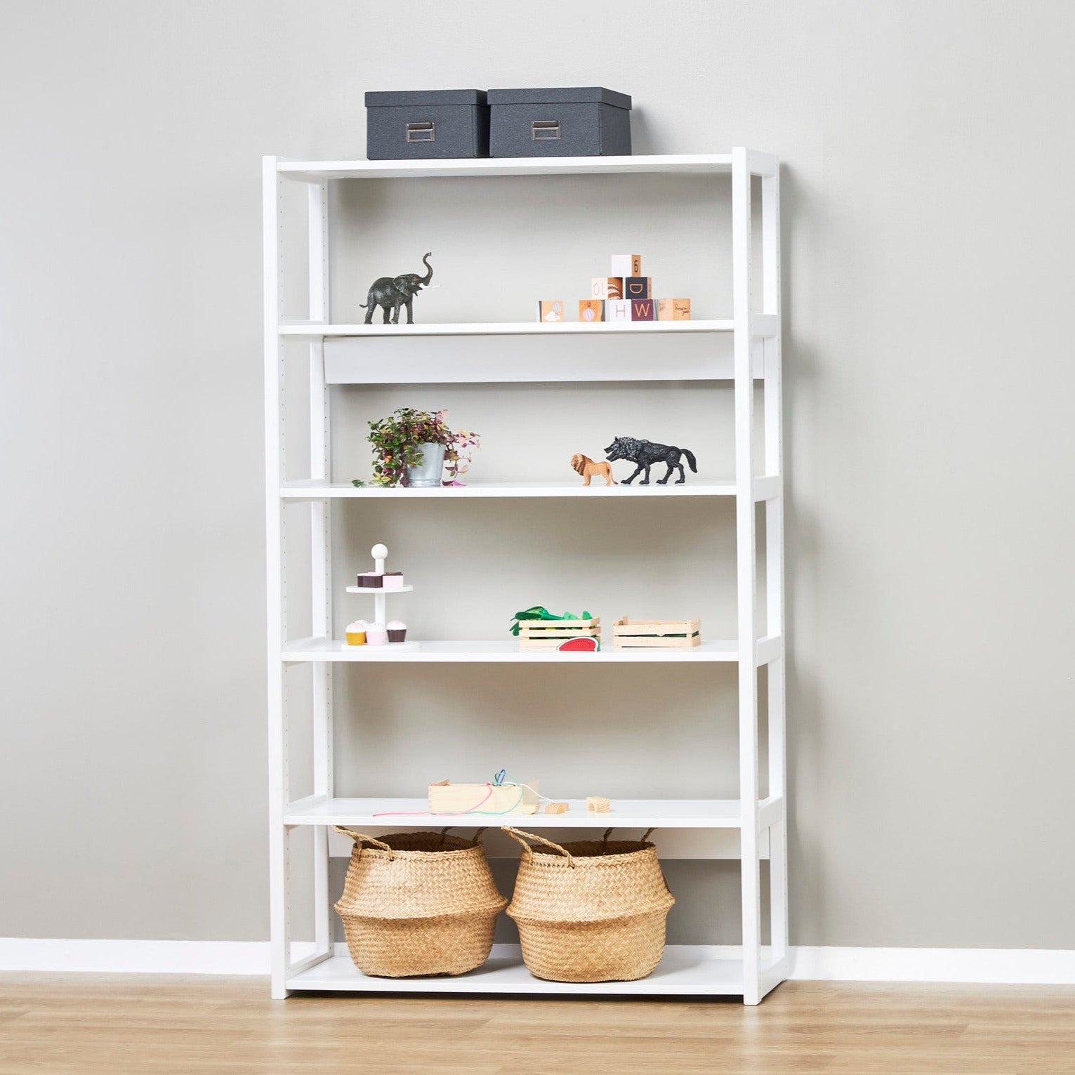 Hoppekids 'Storey' Shelving Unit - 6 Shelves (2 Shelf Sizes Available)